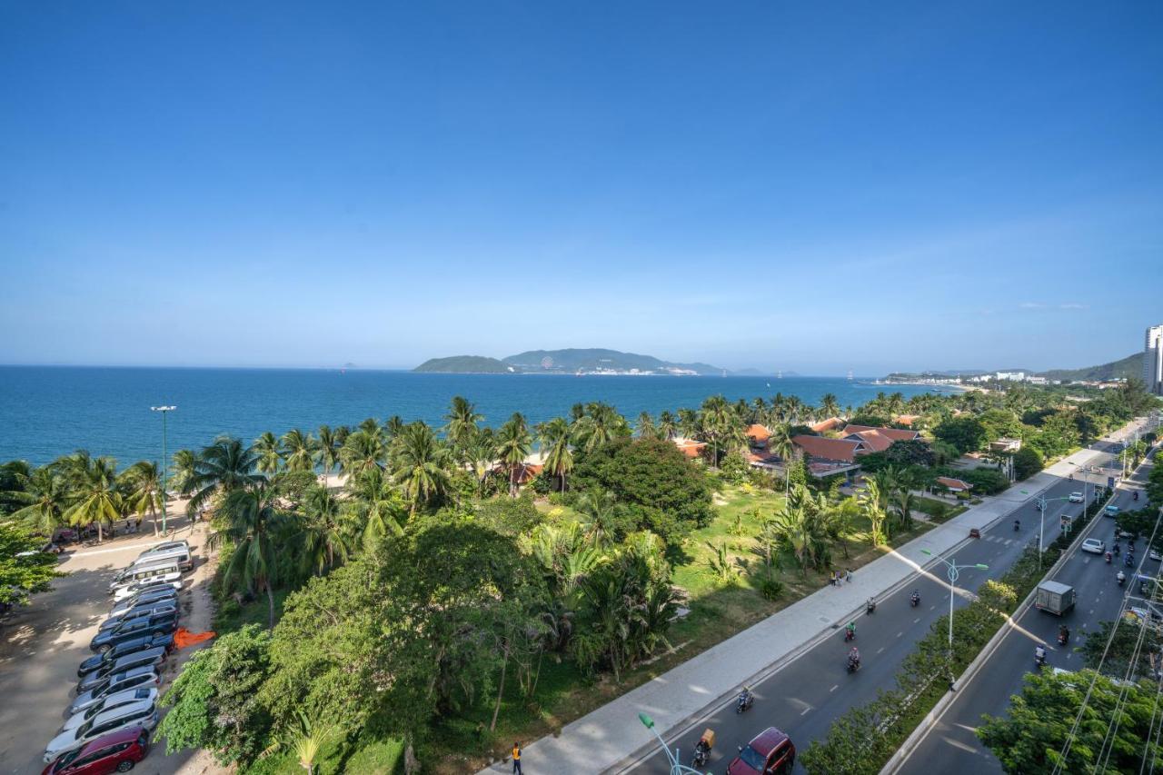 Nami Hotel Nha Trang Luaran gambar